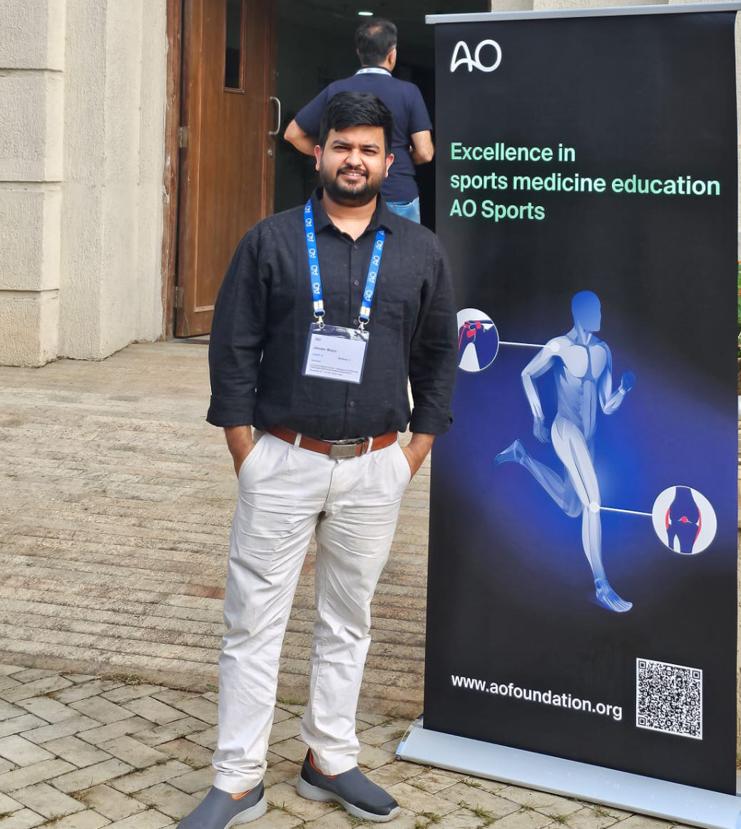 Dr. Jitendra Mishra - Arthroscopy Expert